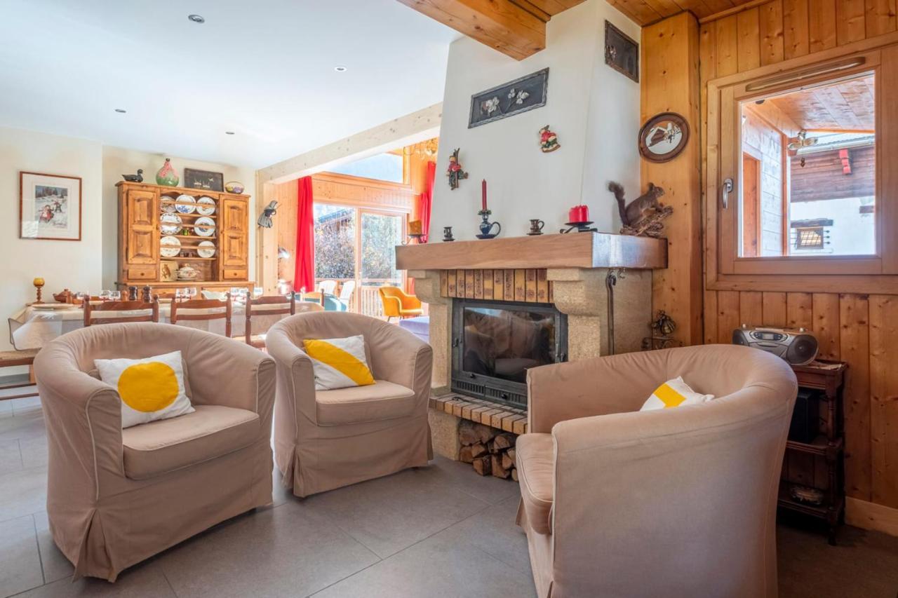 Family Cottage With Balcony In Σαμονί Εξωτερικό φωτογραφία